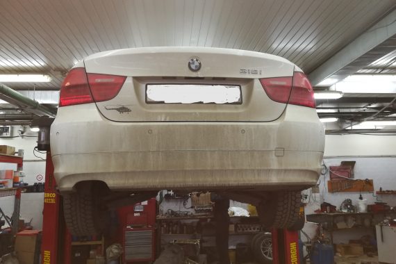 BMW Е90 замена прокладки головки блока цилиндров и нарезка резьбы