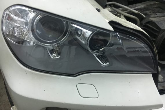 Замена фар на BMW X5 E70