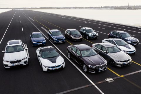 Какой автомобиль марки BMW выбрать в 2025 году? Рейтинг из пяти лучших моделей