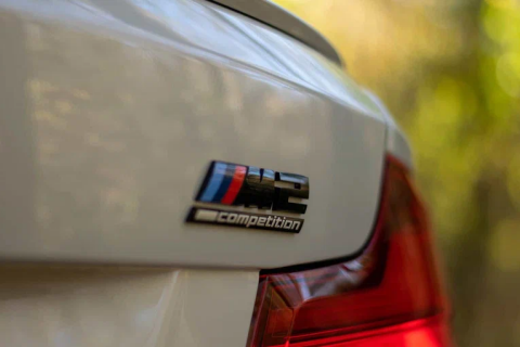 BMW прекращает выпуск моделей с шильдиком COMPETITION