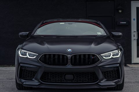 Лобовое стекло на BMW: что важно знать владельцам